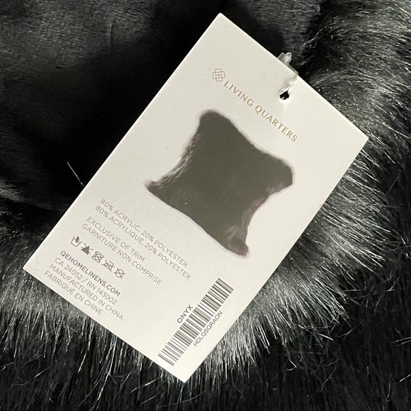 Living Quarters
Ribbed Angora Square Cushion Cover - Onyx - Picture 4 of 4